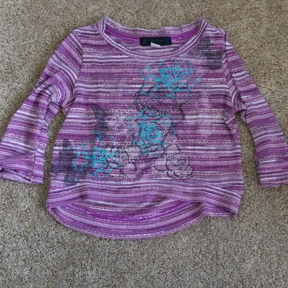 Spoiled Graphic Floral Design Top